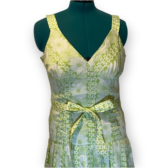 NWOT Bandolino Green White Drop Waist Retro Summer Dress With Daisy Print Size 8 - Picture 13 of 13